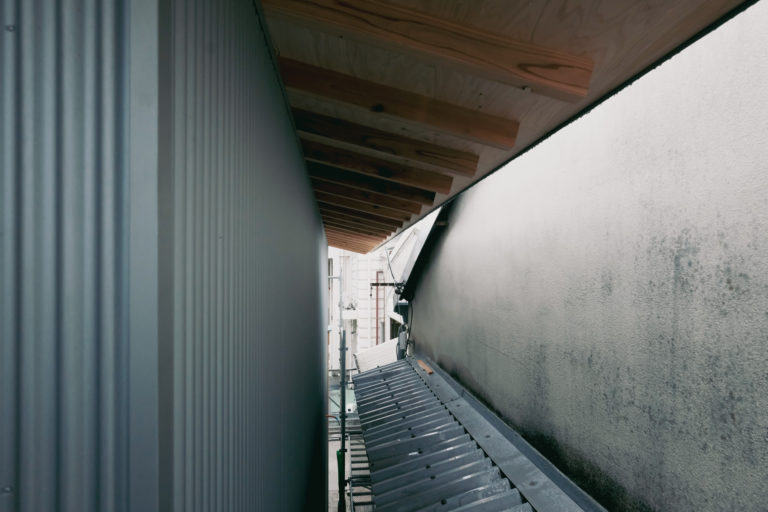 石山のギャラリー　外壁材の施工など