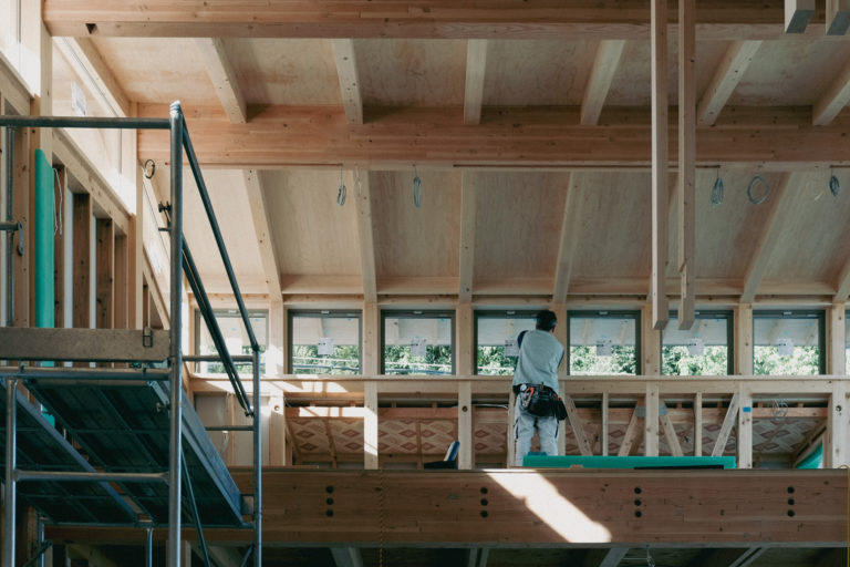 石山のギャラリー　オペレーターハンドルの取り付け